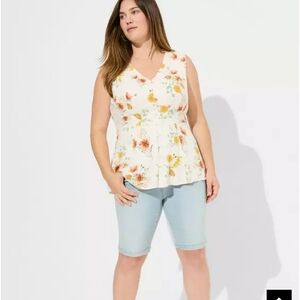Torrid 2x Rayon Slub Button Up With Waist Detail Tank